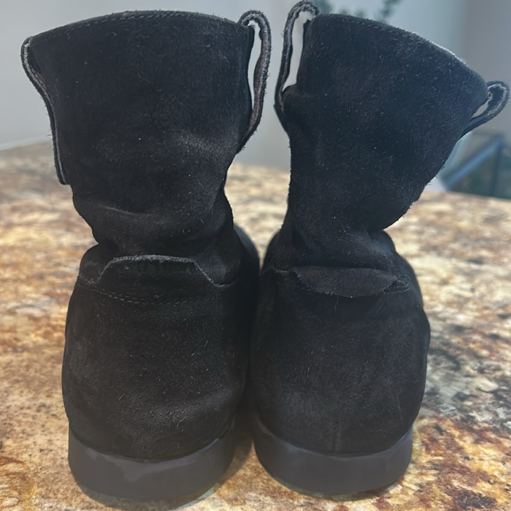 Birkenstock Black Ankle Boots with Suede Finish